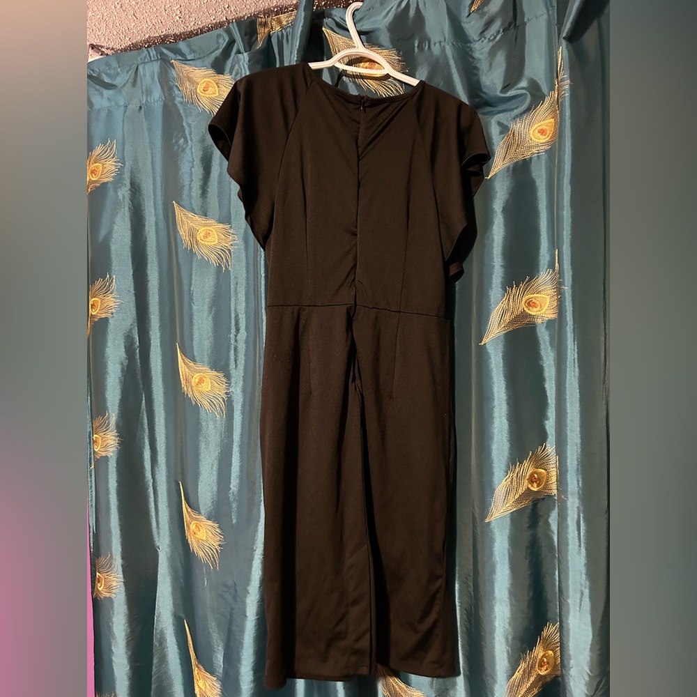 Black Dress - Picture 2 of 5